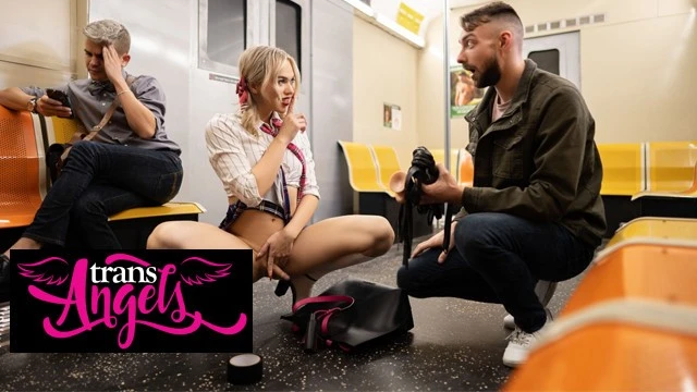 Trans Angels - Amazing Beauty Emma Rose Meets Hot Guy Johnny & soon they get Fucked in the Train